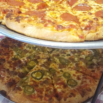 Savelli's Pizza - Pizza Near Me - Manitou Springs, Colorado Savelli's Pizza - Pizza Near Me - Manitou Springs, Colorado