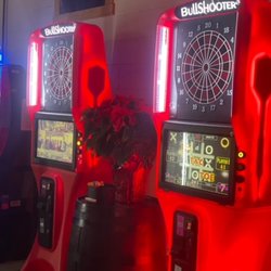 Southpaw Billiards - Darts