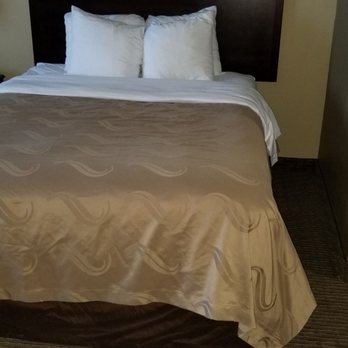 Quality Suites - The bedding is stained and dirty and obviously wasn't changed after the last person. It was just remade and the pillows had yellow stains. - Hotels Near Me - Copperas Cove, Texas
