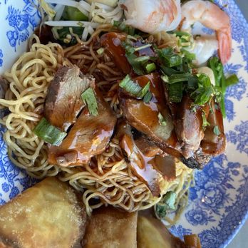 Bloom Asian Haus - Supreme noodle - Asian Fusion Near Me - Frederick, Maryland Bloom Asian Haus - Supreme noodle - Asian Fusion Near Me - Frederick, Maryland