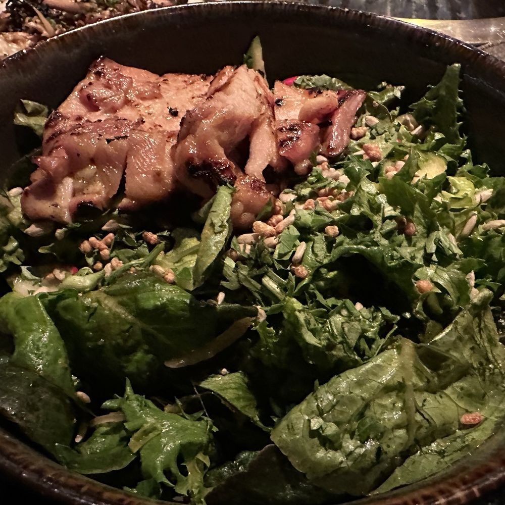 Perilla korean steakhouse - Mixed Green Salad with Chicken - Steakhouses Near Me - Chicago, Illinois Perilla korean steakhouse - Mixed Green Salad with Chicken - Steakhouses Near Me - Chicago, Illinois