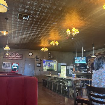 Tonopah Brewing - Nice spacious indoor dining area . - Barbeque Near Me - Tonopah, Nevada Tonopah Brewing - Nice spacious indoor dining area . - Barbeque Near Me - Tonopah, Nevada
