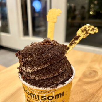 Somisomi - Ube x vanilla and crunchy ($5) - ube flavor is very yummy - Ice Cream & Frozen Yogurt Near Me - Fullerton, California Somisomi - Ube x vanilla and crunchy ($5) - ube flavor is very yummy - Ice Cream & Frozen Yogurt Near Me - Fullerton, California