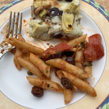 Carmel's Bistro Giovanni - My plate pasta + flatbread - Italian Near Me - Carmel, California Carmel's Bistro Giovanni - My plate pasta + flatbread - Italian Near Me - Carmel, California