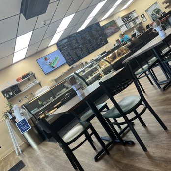 Laz's Cuban Cafe - The lobby - Coffee & Tea Near Me - Fort Wayne, Indiana