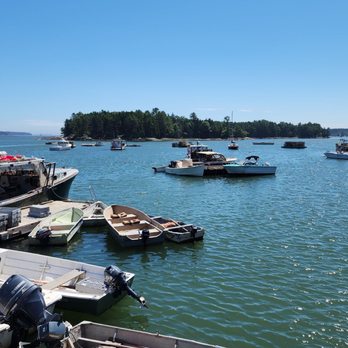 Broad Cove Marine Services - Seafood Markets Near Me - Bremen, Maine