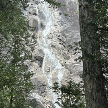 Shannon Falls Provincial Park - Parks Near Me - Squamish, British Columbia Shannon Falls Provincial Park - Parks Near Me - Squamish, British Columbia