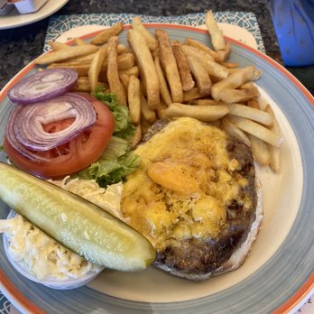 The Eveready Diner - Burger - Diners Near Me - Brewster, New York