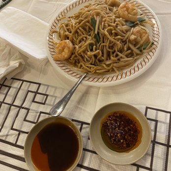 Triple Crown Restaurant - Triple Crown Hand-Pulled Noodle Lunch Special - Dim Sum Near Me - Chicago, Illinois Triple Crown Restaurant - Triple Crown Hand-Pulled Noodle Lunch Special - Dim Sum Near Me - Chicago, Illinois