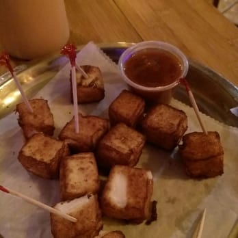 El Platanal - Fried cheese with fruit salsa - Caribbean Near Me - Carolina, Puerto Rico