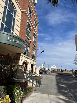 HarbourView Inn by null