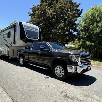 Elite Detail - Man! That's a good looking truck and 5th wheel. - Auto Detailing Near Me Elite Detail - Man! That's a good looking truck and 5th wheel. - Auto Detailing Near Me