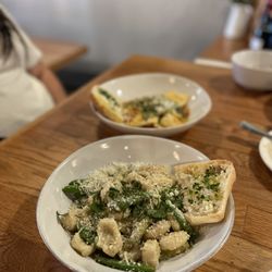 Adamo's - Summer gnocchi