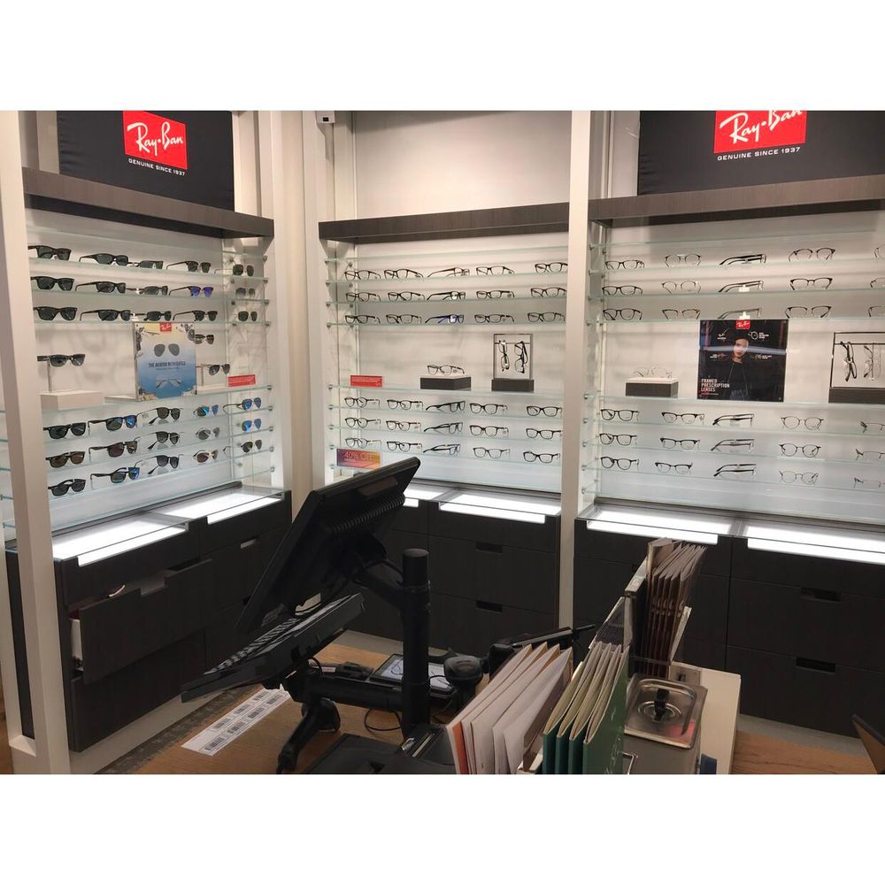 LENSCRAFTERS AT MACY’S Updated April 2024 16 Reviews 200 East