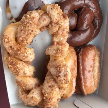 Primo's Donuts - Delicious donuts! - Donuts Near Me - Los Angeles, California