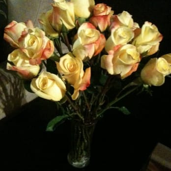 The Rose Emporium - Florists Near Me - Toronto, Ontario