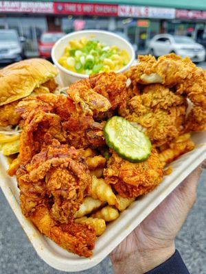 THG's Hot Chicken by null