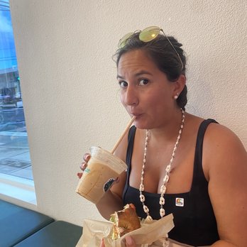 Rainbeau Jo's - Coffee & Tea Near Me - Lihue, Hawaii Rainbeau Jo's - Coffee & Tea Near Me - Lihue, Hawaii