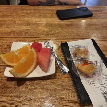 Opera House - Fruit and fortune cookies at the end of the meal - Chinese Near Me - Philadelphia, Pennsylvania Opera House - Fruit and fortune cookies at the end of the meal - Chinese Near Me - Philadelphia, Pennsylvania