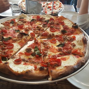 Juliana's - Pizza Near Me - Brooklyn, New York