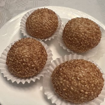 Full Moon City - Dim Sum Near Me - Den Haag, ZH