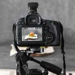 King Media - Camera!