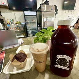 A blended vanilla cinnamon americano with cold brew and a double chocolate muffin A blended vanilla cinnamon americano with cold brew and a double chocolate muffin
