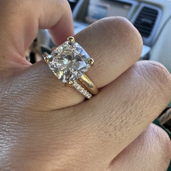 D&D Jewelry - Jewelry Near Me - Walnut Creek, California