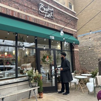 Broken Tart - Store front - Bakeries Near Me - Oak Park, Illinois Broken Tart - Store front - Bakeries Near Me - Oak Park, Illinois
