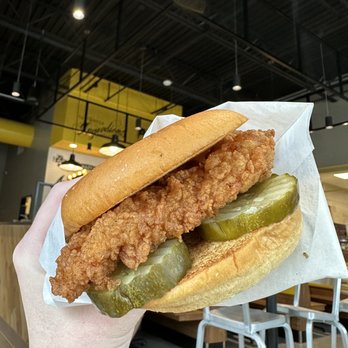 Super Chix - Simple chicken sandwich - Ice Cream & Frozen Yogurt Near Me - Dunwoody, Georgia Super Chix - Simple chicken sandwich - Ice Cream & Frozen Yogurt Near Me - Dunwoody, Georgia