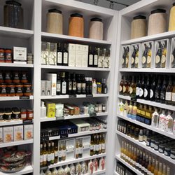 Williams Sonoma - Local sundries.