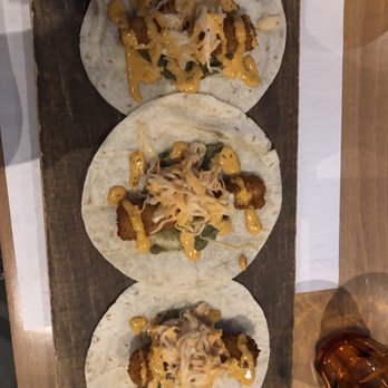 Guaca & Molé - Tacos Baja - Mexican Near Me - Dollard-des-Ormeaux, Quebec
