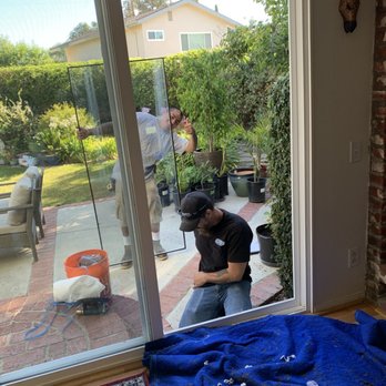 Community Glass & Mirror - Two workers from Community Glass and Mirror. Installed new glass in a jiffy. - Windows Installation Near Me - Simi Valley, California Community Glass & Mirror - Two workers from Community Glass and Mirror. Installed new glass in a jiffy. - Windows Installation Near Me - Simi Valley, California