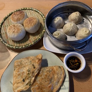 Hi Trendy Dumpling - Pan Fried Bao, Beef Pancake, soup dumpings - Szechuan Near Me - Houston, Texas Hi Trendy Dumpling - Pan Fried Bao, Beef Pancake, soup dumpings - Szechuan Near Me - Houston, Texas
