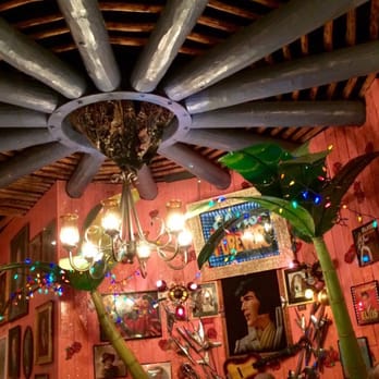 Chuy's - Decor. - Mexican Near Me - Atlanta, Georgia