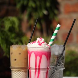 The Hive by VH Interiors - The Hive in Altrincham serves a great selection cold beverages and sweet treats. (: 2021)
