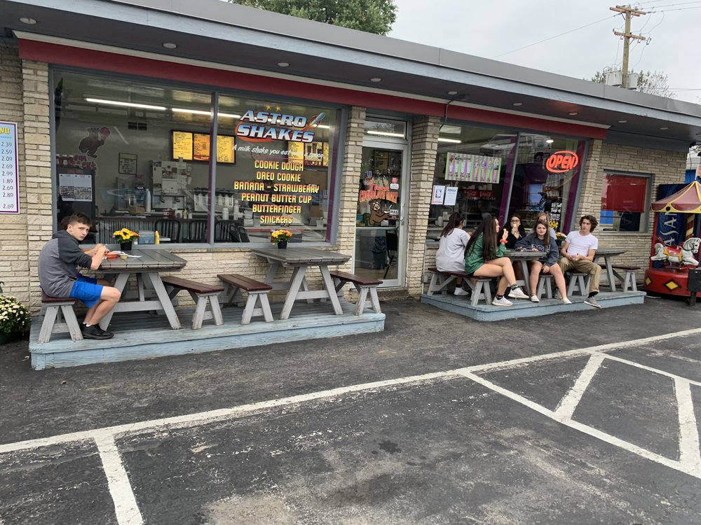 CONES & CLUBS Updated August 2024 13 Photos 5745 Lincoln Hwy