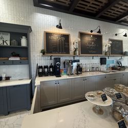 Heartland Market & Cafe - Coffee Shop