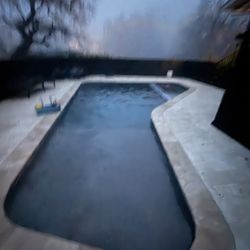 Isla Pools