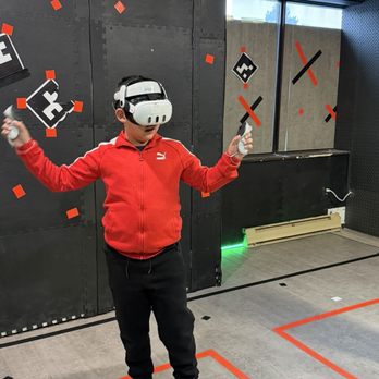 VR Escapism - Escape Games Near Me - Markham, Ontario