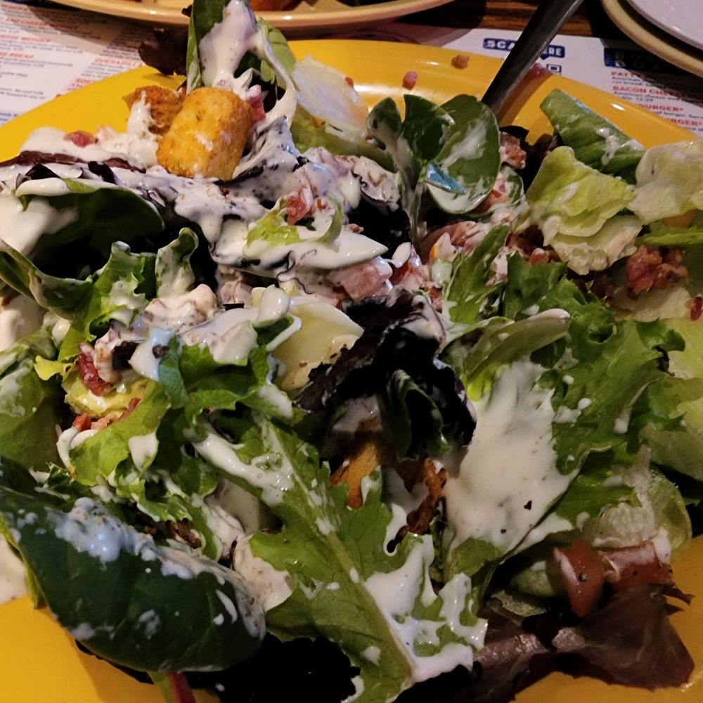 Winking Lizard Tavern - Side salad - Bars Near Me - Reynoldsburg, Ohio Winking Lizard Tavern - Side salad - Bars Near Me - Reynoldsburg, Ohio