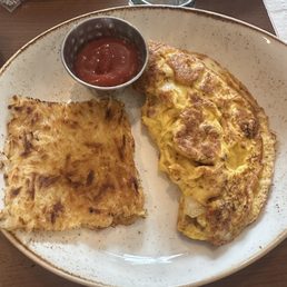 Creole omelet and hashbrowns Creole omelet and hashbrowns