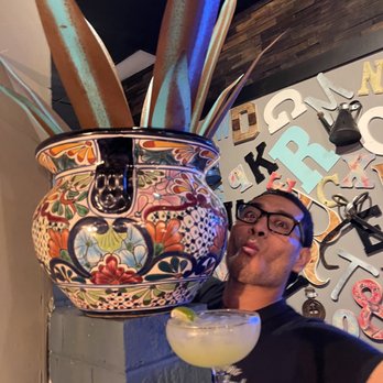 El Cerro Azul Mexican Restaurant - Margarita photo bomb lol - Mexican Near Me - Midlothian, Virginia