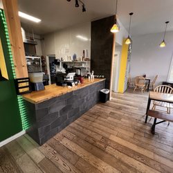 Jam Jam's Spot - Interior