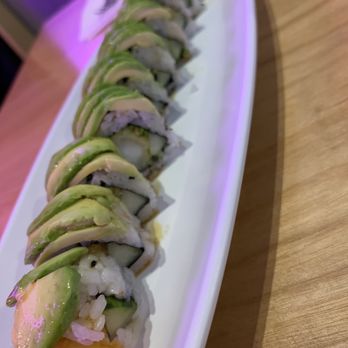 GoBistro - Dragon - Sushi Bars Near Me - Hollywood, Florida