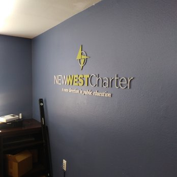Custom Quick Sign - Graphic Design Near Me - Santa Monica, California