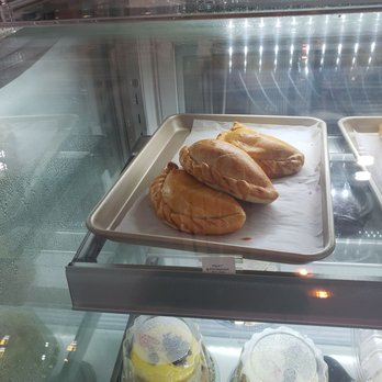 Olenka Peruvian Bistro - Beef empanada - Bakeries Near Me - Weston, Florida