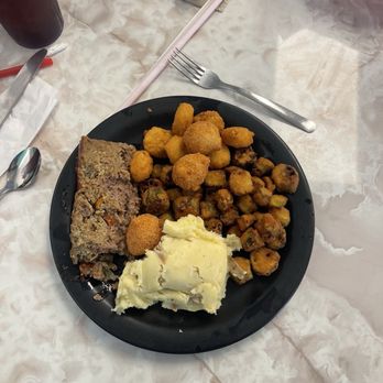 Bubby's Diner - Meatloaf ,real mashed pots ,corn nuggets were good . Fried okra and 2 hush puppies - Diners Near Me - Huntsville, Alabama