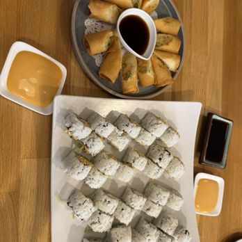 Roll Roll - Sushi - Japanese Near Me - Los Angeles, California Roll Roll - Sushi - Japanese Near Me - Los Angeles, California