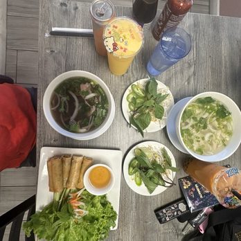 Pho 999 Reseda - steak and brisket pho, egg rolls, mango slushy, chicken pho, and thai tea - Vietnamese Near Me - Reseda, California Pho 999 Reseda - steak and brisket pho, egg rolls, mango slushy, chicken pho, and thai tea - Vietnamese Near Me - Reseda, California